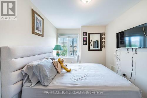 33 Drexel Road, Brampton, ON - Indoor Photo Showing Bedroom