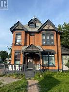 UNIT 3 - 169 BAYFIELD STREET Barrie, ON L4M 3B4