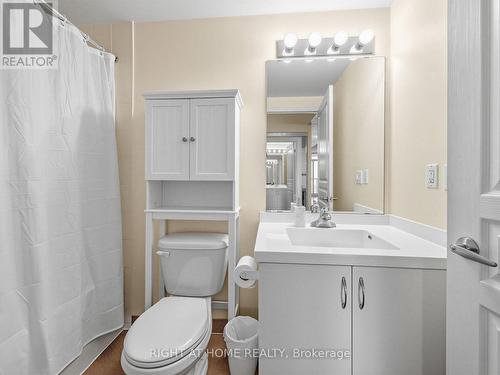 1601 - 15 Legion Road, Toronto, ON - Indoor Photo Showing Bathroom