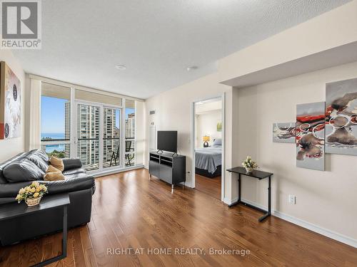 1601 - 15 Legion Road, Toronto, ON - Indoor Photo Showing Living Room