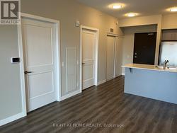 1713 - 15 QUEEN STREET S Hamilton, ON L8P 3R4