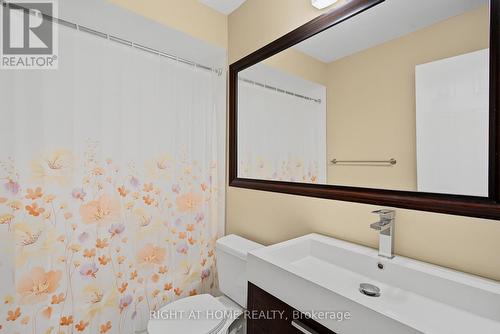 5531 Whistler Crescent, Mississauga, ON - Indoor Photo Showing Bathroom