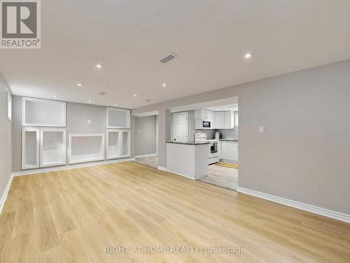 1 Welbourn Drive, Hamilton, ON - Indoor