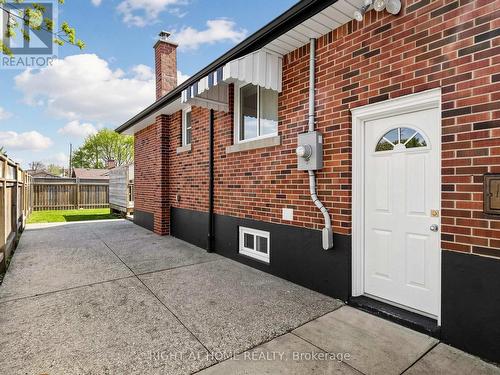 1 Welbourn Drive, Hamilton, ON - Outdoor With Exterior