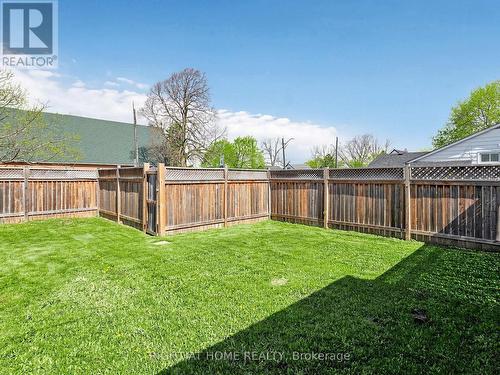 1 Welbourn Drive, Hamilton, ON - Outdoor With Backyard
