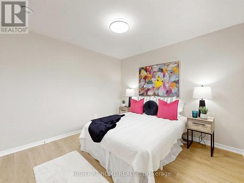 1 Welbourn Drive, Hamilton, ON - Indoor Photo Showing Bedroom