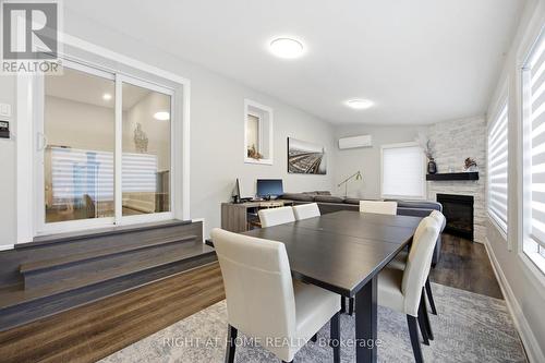 1565 Kipper Avenue, Mississauga, ON - Indoor Photo Showing Dining Room