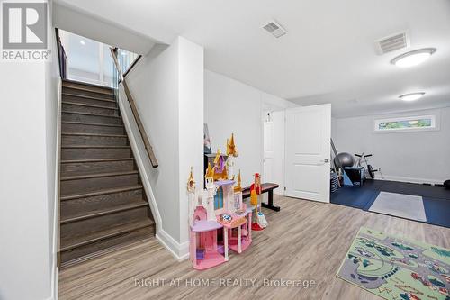 1565 Kipper Avenue, Mississauga, ON - Indoor Photo Showing Other Room