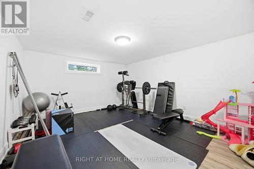 1565 Kipper Avenue, Mississauga, ON - Indoor Photo Showing Gym Room