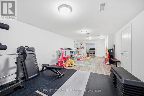 1565 Kipper Avenue, Mississauga, ON - Indoor Photo Showing Gym Room