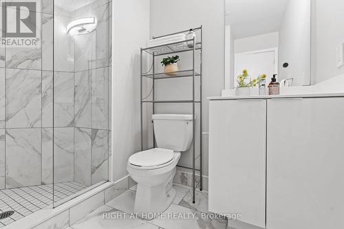 329 - 30 Shore Breeze Drive, Toronto, ON - Indoor Photo Showing Bathroom