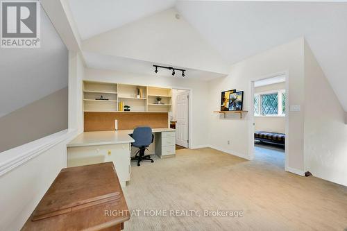 33 Walnut Drive, Guelph, ON - Indoor Photo Showing Other Room