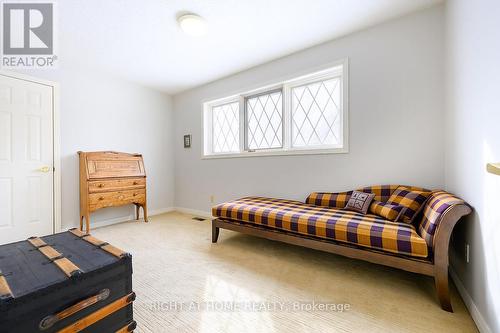 33 Walnut Drive, Guelph, ON - Indoor Photo Showing Bedroom