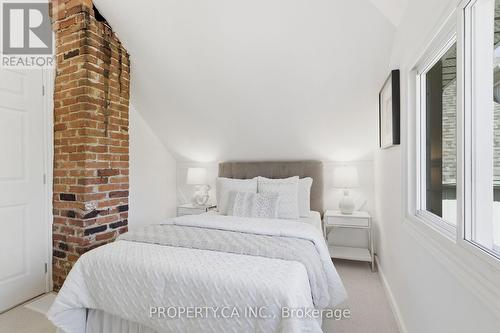 96 Ardagh Road, Barrie, ON - Indoor Photo Showing Bedroom