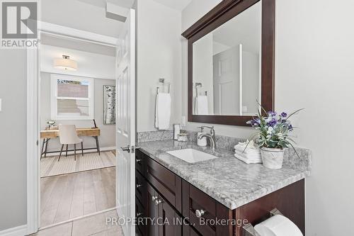 96 Ardagh Road, Barrie, ON - Indoor Photo Showing Bathroom
