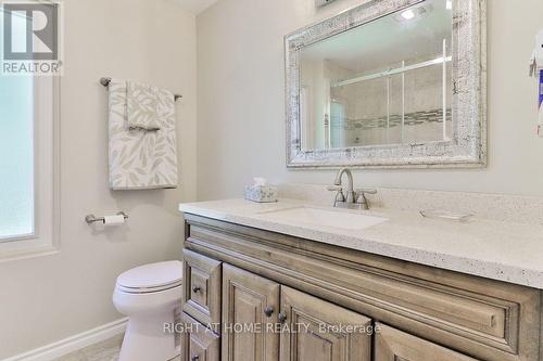 2932 Remea Court, Mississauga, ON - Indoor Photo Showing Bathroom