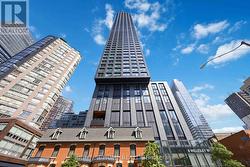 5110 - 8 WELLESLEY STREET W Toronto, ON M4Y 0J5