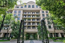 PH15 - 650 SHEPPARD AVENUE E Toronto, ON M2K 1B7