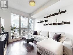 1407 - 55 REGENT PARK BOULEVARD Toronto, ON M5A 0C2
