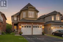 1216 FOX HILL STREET Innisfil, ON L9S 4Y5