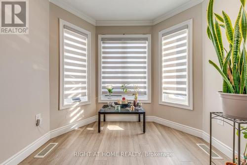 30 Brighton Road, Barrie, ON - Indoor