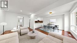 206 FAIRWOOD DRIVE Georgina, ON L4P 3Y5