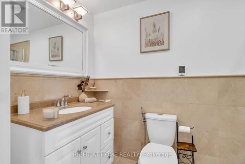 4345 Romfield Crescent, Mississauga, ON - Indoor Photo Showing Bathroom