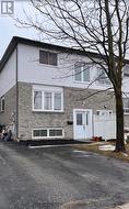 23 CARLTON ROAD Barrie, ON L4M 5K8