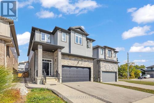 321 Carriage Way, Waterloo, ON - Outdoor With Facade