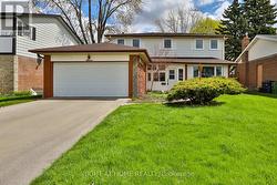7 CHARTERHOUSE ROAD Toronto, ON M1S 2T4