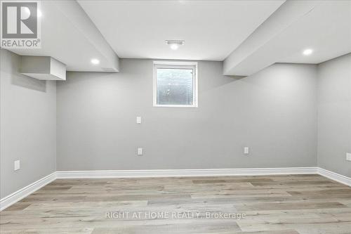 Living - 1 Lorilee Crescent, Kitchener, ON - Indoor