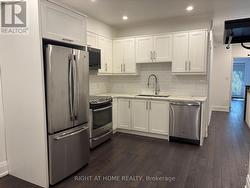 MAIN - 186 MUTUAL STREET Toronto, ON M5B 2B3
