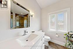 BRIGHT SPACIOUS ENSUITE OFF PRIMARY BEDROOM - 