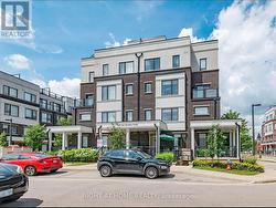 86 - 400 ALEX GARDNER CIRCLE Aurora, ON L4G 3G5
