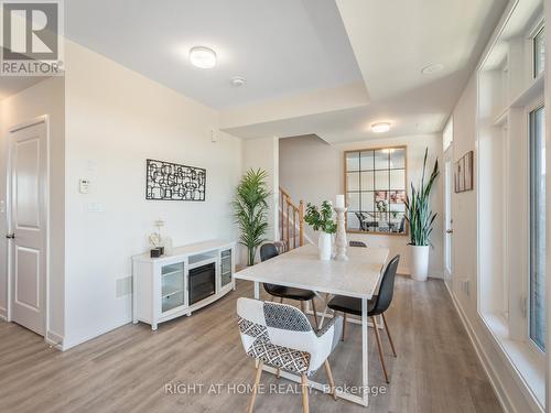 403 - 2550 Castlegate Crossing, Pickering, ON - Indoor Photo Showing Dining Room