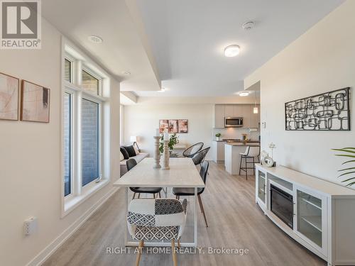 403 - 2550 Castlegate Crossing, Pickering, ON - Indoor Photo Showing Dining Room