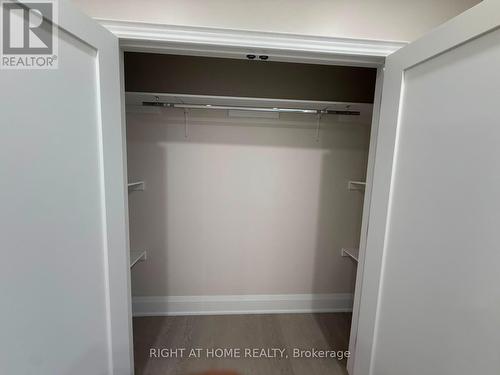 B - 2 Chesney Crescent, Vaughan, ON - Indoor With Storage