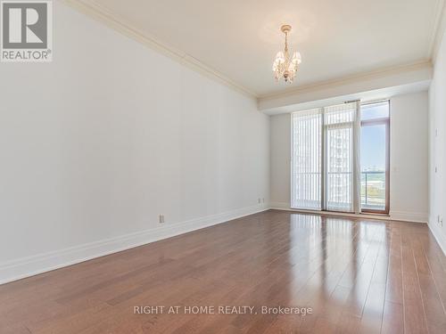 Lph19 - 2095 Lake Shore Boulevard W, Toronto, ON - Indoor Photo Showing Other Room