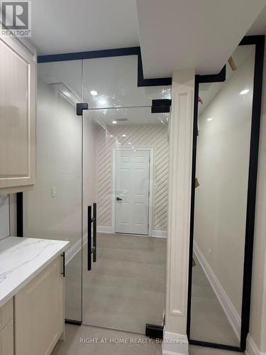 A - 2 Chesney Crescent, Vaughan, ON - Indoor
