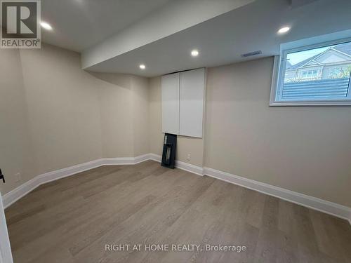 A - 2 Chesney Crescent, Vaughan, ON - Indoor