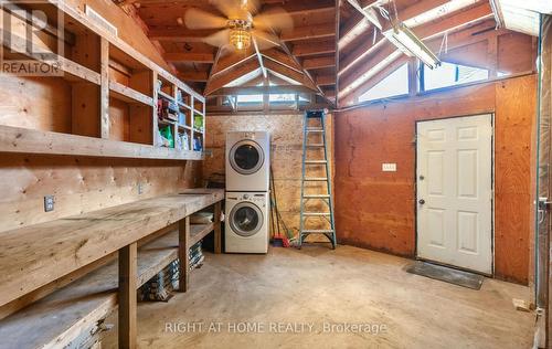 193 Madison Avenue S, Kitchener, ON - Indoor Photo Showing Laundry Room