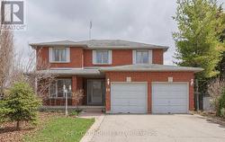 19 WESTERN SKIES COURT Vaughan, ON L4L 8B6