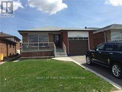BSMT - 7673 DARCEL AVENUE Mississauga, ON L4T 3R5