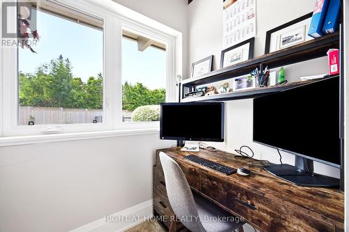 25260 Maple Beach Road, Brock, ON - Indoor