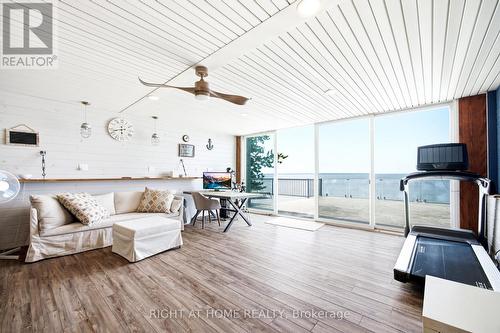 25260 Maple Beach Road, Brock, ON - Indoor