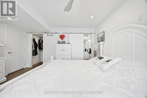 25260 Maple Beach Road, Brock, ON - Indoor Photo Showing Bedroom