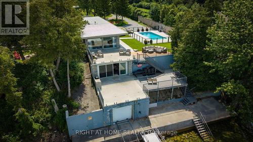 25260 Maple Beach Road, Brock, ON - Outdoor