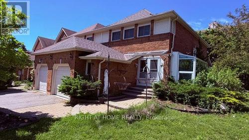 35 DAVIES CRESCENT  Whitby, ON L1N 8X4