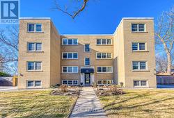 1 - 288 REYNOLDS STREET Oakville, ON L6J 3L4