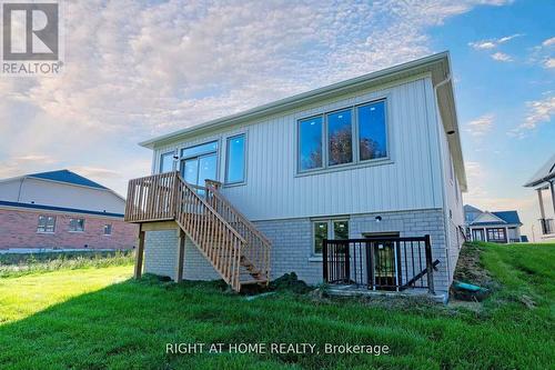 240 Wilcox Drive, Clearview, ON - Outdoor